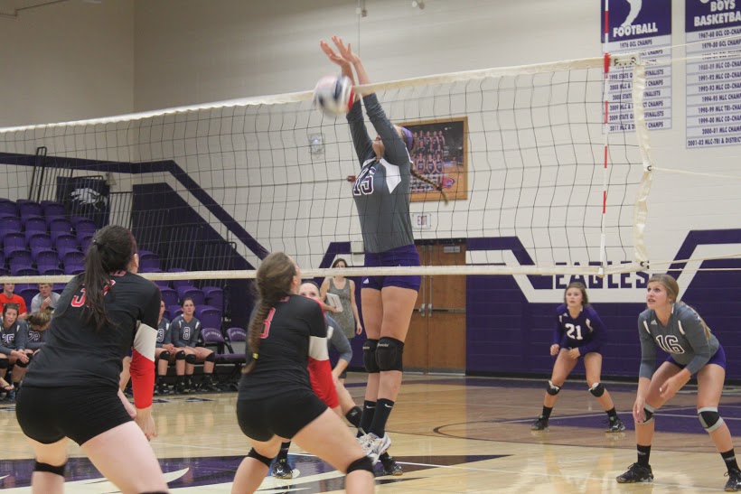 Varsity Volleyball Earns Conference Crown