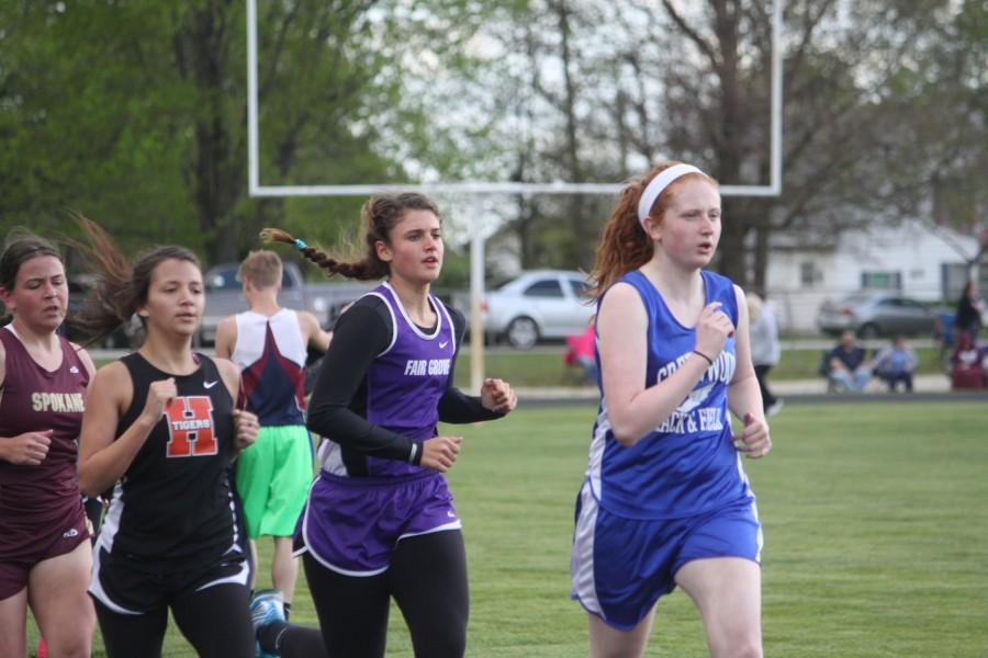 Kayla Bruemmer competes at Strafords track event 