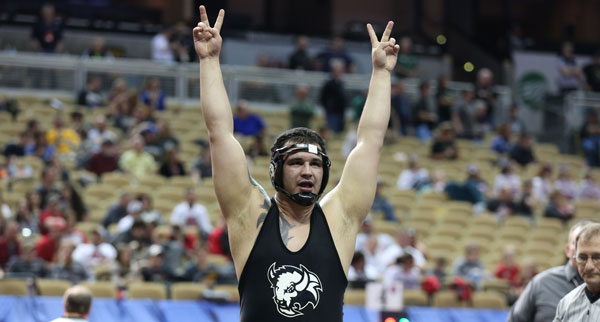 Photo from Ozone.
http://www.ozarkssportszone.com/2017/11/14/2017-18-winter-preview-buffalo-wrestling