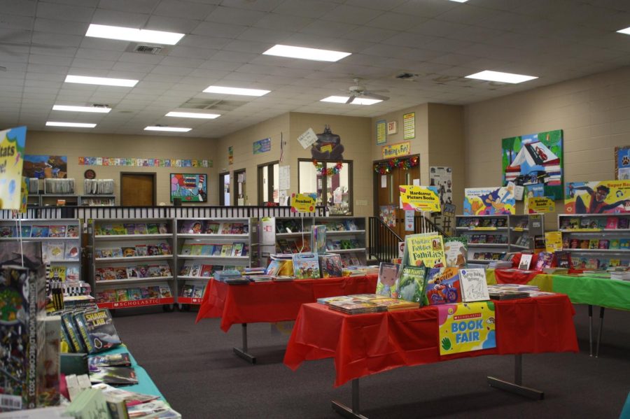 The elementary library set up for the book fair.
(Photo by Meadow Carter)