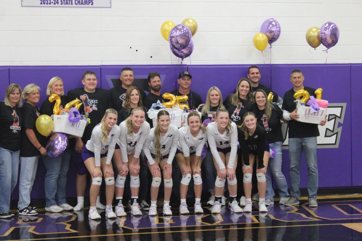 The 2024 volleyball seniors with their parents during senior night.
Top row from left to right: Amy Bell, Angie Skouby, Christy Skouby, Talon Skouby, Justin Smith, Tegan Arnett, Tray Daniels, Mark Greene, Chris Stallings.
Second row from left to right: Lacey Smith, Rhonda Perryman, Carri Greene, and Kelly Stallings.
Bottom row from left to right: Ashton Bell (12), Shea Skouby (12), Greta Arnett (12), Brooke Daniels (12), Abbey Greene (12), and Emaley Stallings (12).