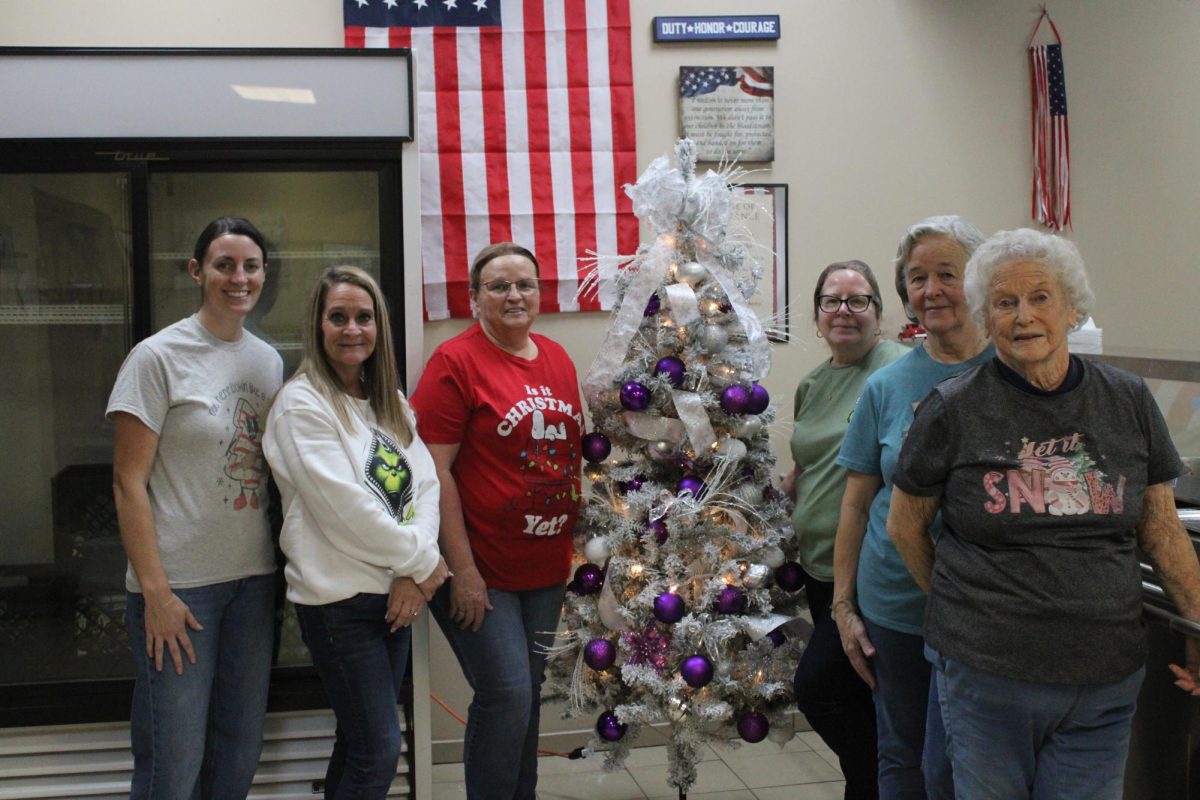 Fair Grove lunch ladies, Ashley Boyd, Tina McElroy, Katy Todd, Judy Hollan, Roxie Carpenter, and Nola Sharp.