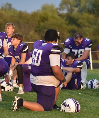 Gavin Letterman, a freshmen at Fair Grove High School, prepared for the second half of the junior varsity football game against Holister on September 22nd, 2025.
From left to right: Kolbi Henry, Brodie Roy, Gavin Letterman, Chance Elmore, and Sam Simpson
