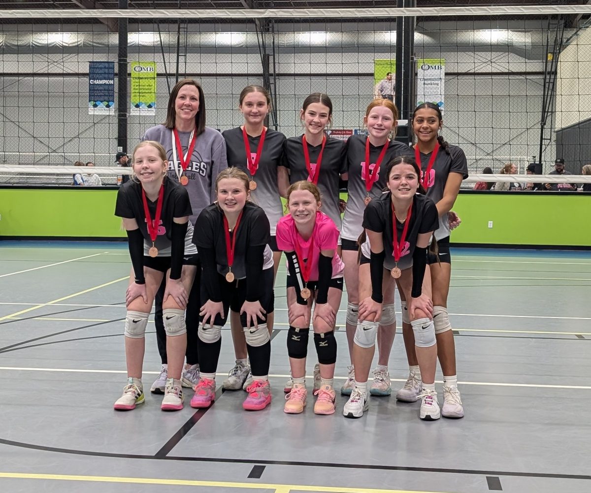 Coach Peck with her 14's team after winning their division at their first tournament on 1-19.
From Left to Right, Top Row: Tonya Peck, Dia Draper (8) Karis Peck(8), Aubrey Fuller (8), Halei Davidson (8)
Bottom Row: Lexi Steele (8), Mia Thomason (8), Addy Miller (8), Ava Johnson (8)